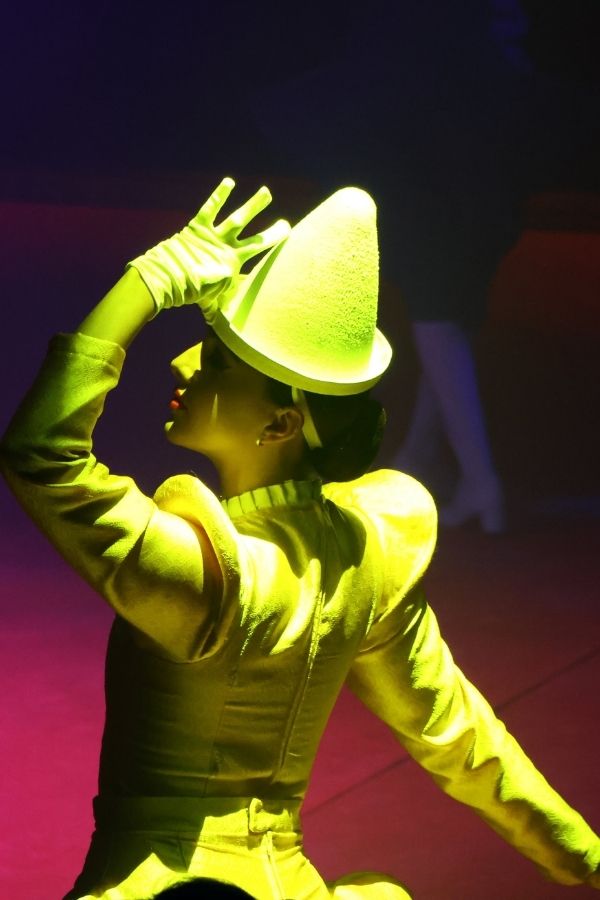 elites_showgirls_circo_navidad_gijon_2025